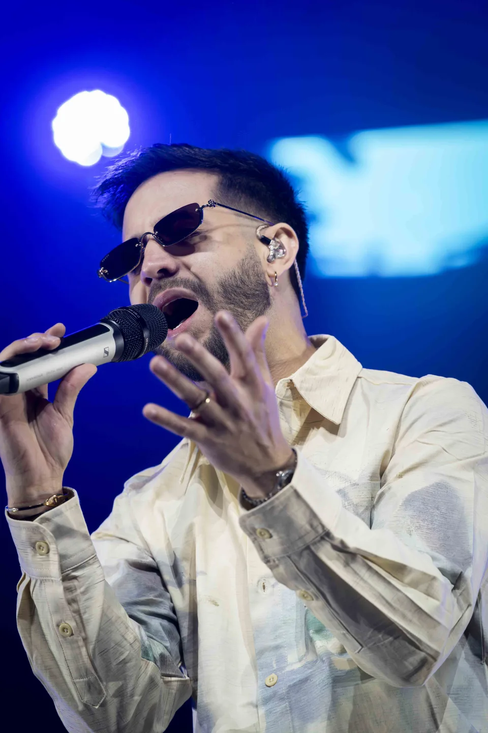 Fotografía de Mora en concierto