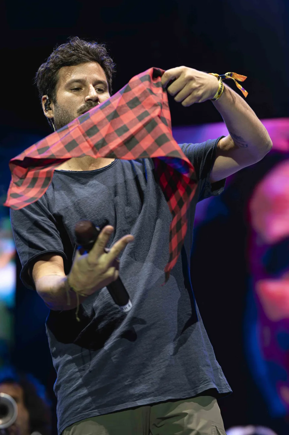 Fotografía de Taburete en concierto